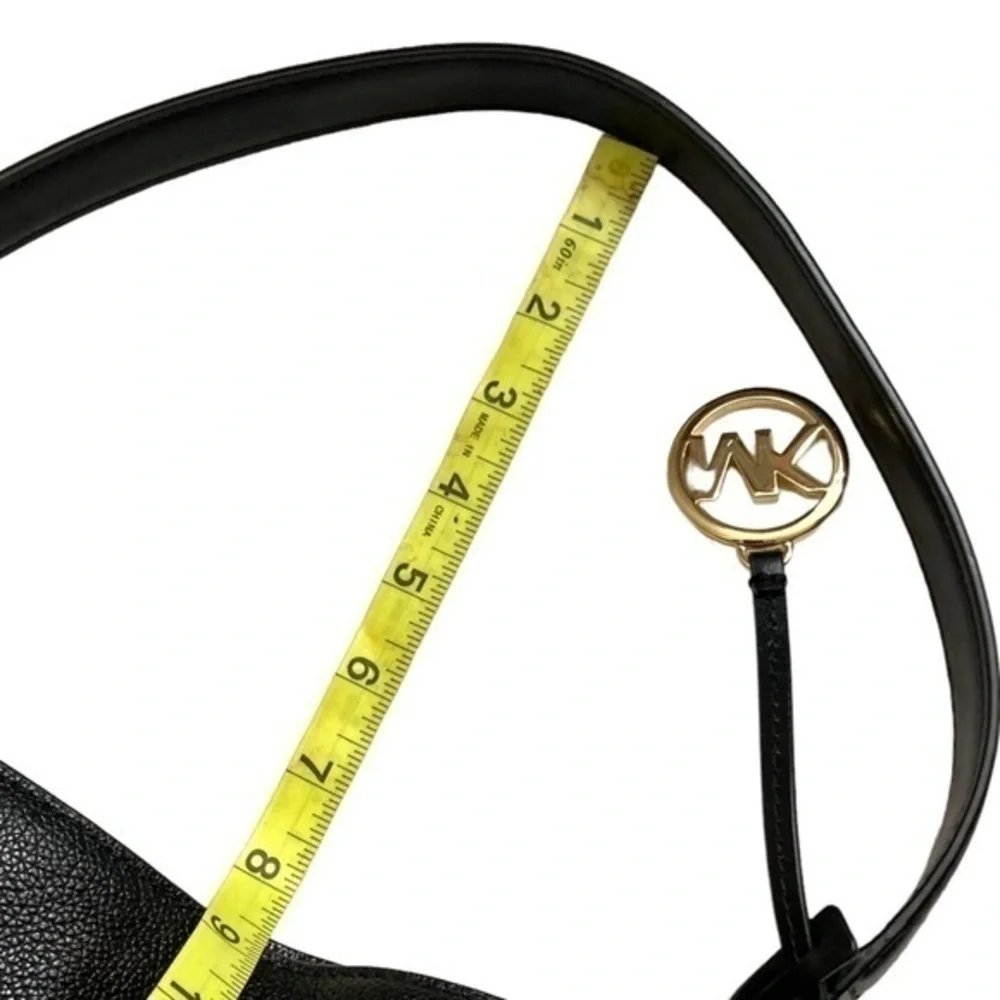 Michael kors black leather tote bag